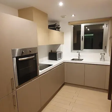 Avalon-penthouse Marbella-2 Bed 2 Bathrooms * Benahavis