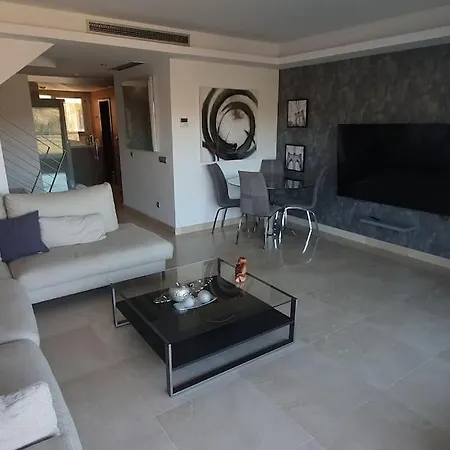 Avalon-penthouse Marbella-2 Bed 2 Bathrooms Benahavis