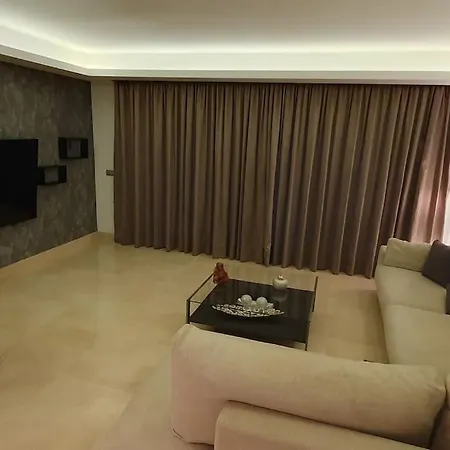 Avalon-penthouse Marbella-2 Bed 2 Bathrooms *